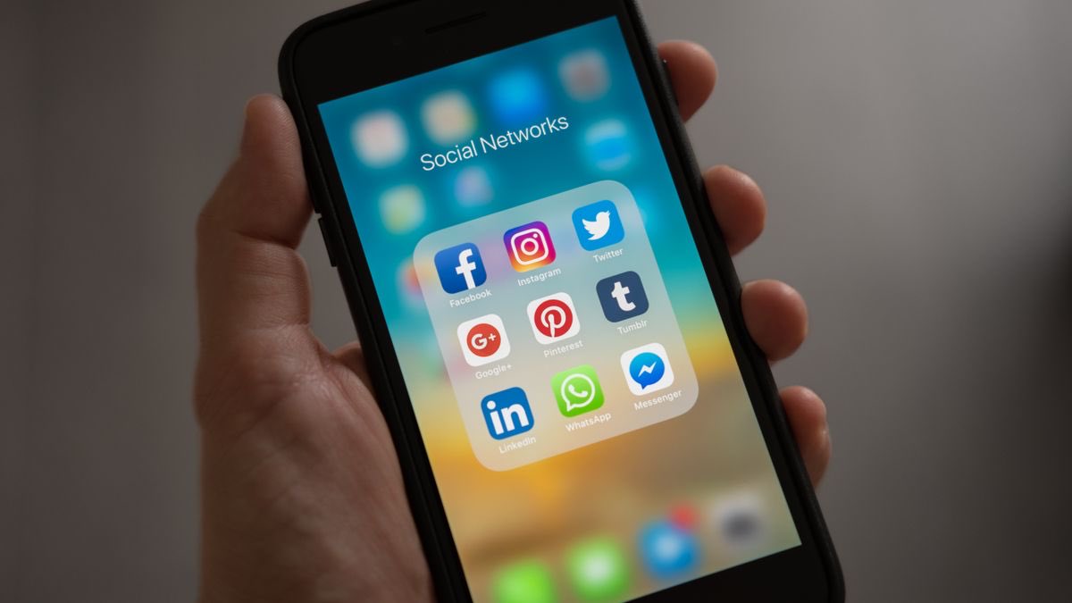 Instagram Profile Tracker API: Monitor Public Profiles Without Session Files