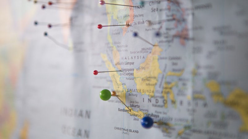 Local SEO rank tracking with map pins