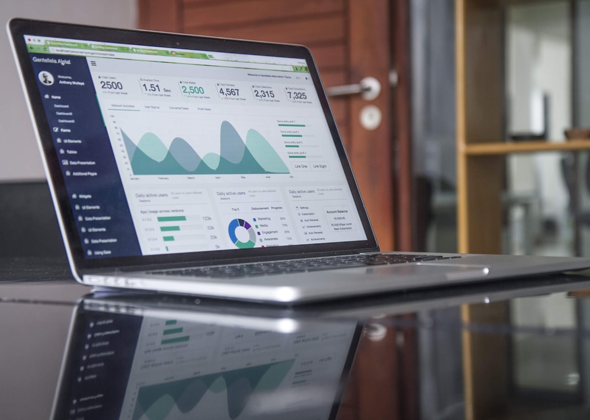 Which SERP APIs return Google AI Overviews — 6 providers compared